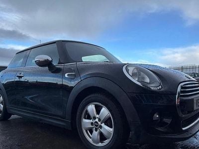 Używany Mini ONE Hatch 102 KM (75 kW) 2015 Czarny Hatchback