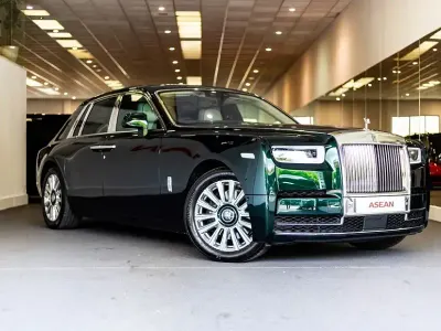 Used Rolls Royce Phantom 563 HP (414 kW) 2022 Sedan