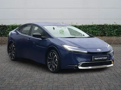 Used Toyota Prius 2025 Blue Hatchback
