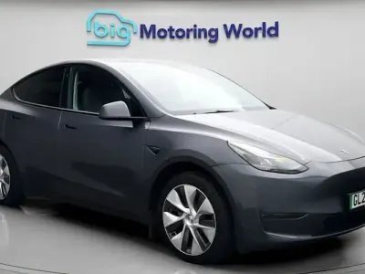 Used Tesla Model Y Long Range AWD 286 kW (389 HP) 2025 SUV