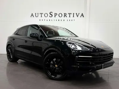 Usado Porsche Cayenne Platinum Edition 462 HP (339 kW) 2022 Preto SUV