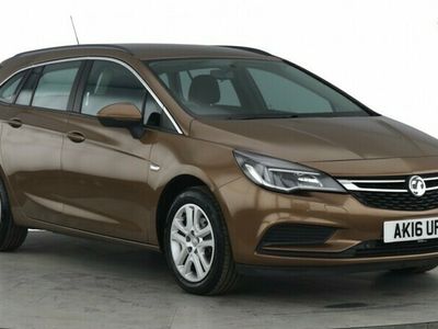 used Vauxhall Astra 1.4T 16V 150 Design 5dr Auto