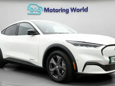 Used Ford Mustang Mach-E Select 197 kW (269 HP) 2023 White SUV