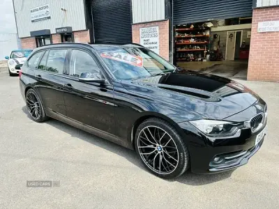 Used BMW 318 Sport Line 2016 Black Estate