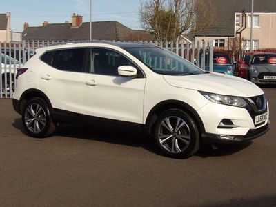 Used Nissan Qashqai N-Connecta 2018 White SUV
