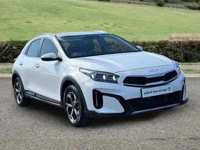 Used Kia XCeed 2025 White SUV