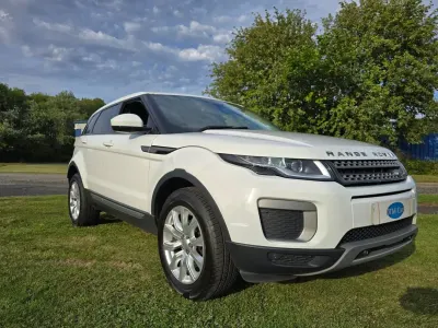 Used Land Rover Range Rover evoque SE 150 HP (110 kW) 2017 White Estate