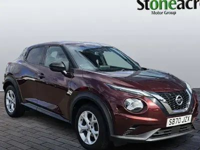 Used Nissan Juke N-Connecta 114 HP (83 kW) 2025 Red SUV