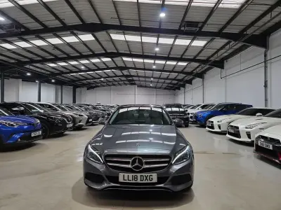 Usado Mercedes C350e