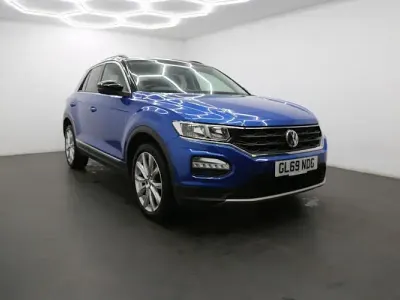 Used VW T-Roc Design 116 HP (85 kW) 2020 Blue SUV