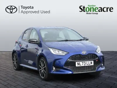 Used Toyota Yaris Sport 116 HP (85 kW) 2023 Blue Hatchback