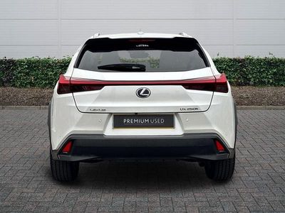 White Used 2020 Lexus UX 250h SUV | £19,473 (Fair price)
