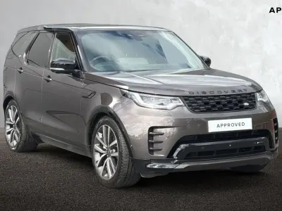 Used Land Rover Discovery SE Dynamic 2022 Charente grey SUV