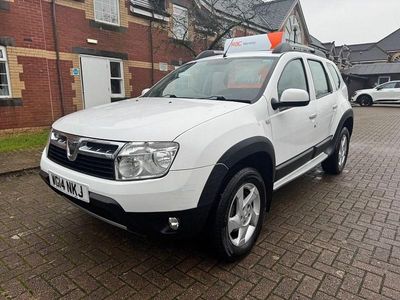 Used Dacia Duster Lauréate 110 HP (80 kW) 2014 White SUV