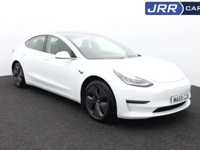 Begagnad Tesla Model 3 Long Range AWD 366 kW (498 HK) 2019 Vit Sedan
