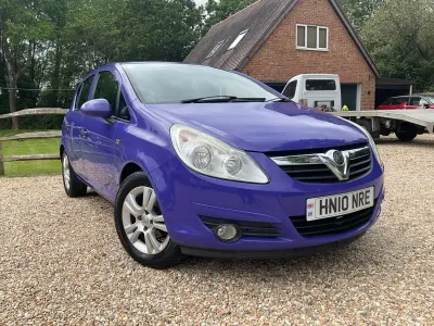 Używany Vauxhall Corsa 85 KM (62 kW) 2010 Niebieski Hatchback