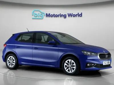 Używany Skoda Fabia Comfort 110 KM (80 kW) 2023 Niebieski Hatchback