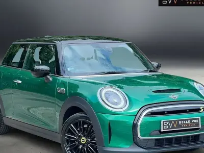 Used Mini Cooper Level 2 135 kW (184 HP) 2022 Green Hatchback