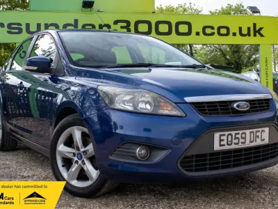 Used Ford Focus Zetec 2010 Blue Hatchback