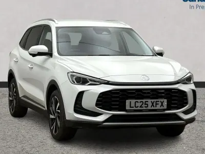 Used MG ZS Trophy 196 HP (144 kW) 2024 Solid  arctic white SUV