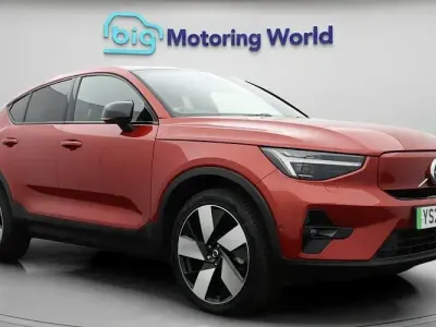 Used Volvo C40 Ultimate 300 kW (408 HP) 2023 Red SUV