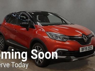 Used Renault Captur Version S 150 HP (110 kW) 2019 Red/black SUV