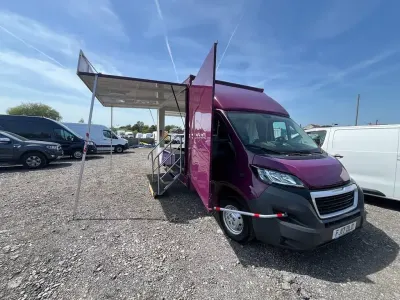 Käytetty Peugeot Boxer S 2017 Violetti Van