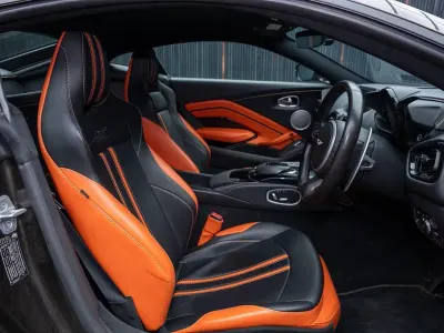 Usado Aston Martin V8 Vantage