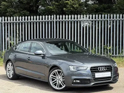 Begagnad Audi A5 S-Line 2015 Grå Sportkupé