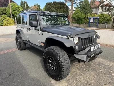 Used Jeep Wrangler Overland 285 HP (209 kW) 2016 Grey SUV