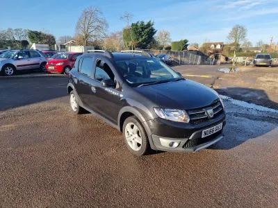 Used Dacia Sandero Lauréate 90 HP (66 kW) 2016 Black Hatchback