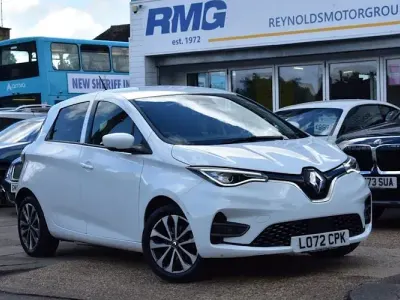 Used Renault Zoe GT-Line 100 kW (136 HP) 2022 White Hatchback