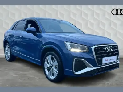 Used Audi Q2 S-Line 113 HP (83 kW) 2025 Blue SUV