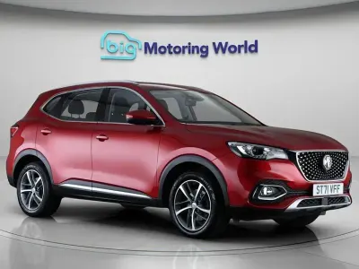 Używany MG HS 2022 Czerwony SUV