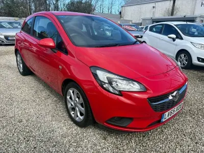 Używany Vauxhall Corsa S 90 KM (66 kW) 2015 Czerwony Hatchback