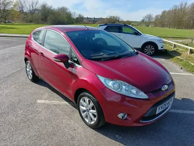 Used Ford Fiesta Zetec 2009 Red Hatchback