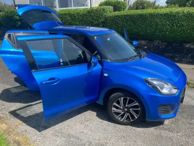 Używany Suzuki Swift SZ-L 83 KM (61 kW) 2023 Niebieski Hatchback