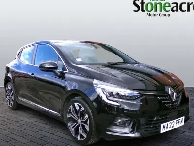 Used Renault Clio Version S 140 HP (102 kW) 2021 Black Hatchback