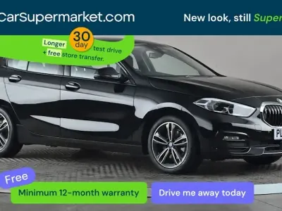 Usado BMW 118 Sport Line 136 CV (100 kW) 2024 Negro Utilitario