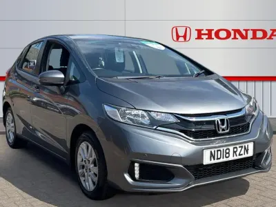 Used Honda Jazz SE 102 HP (75 kW) 2018 Grey Hatchback