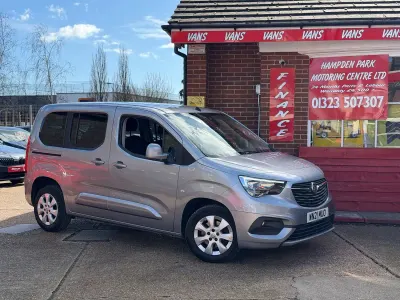 Used Vauxhall Combo S 100 HP (73 kW) 2021 Grey MPV