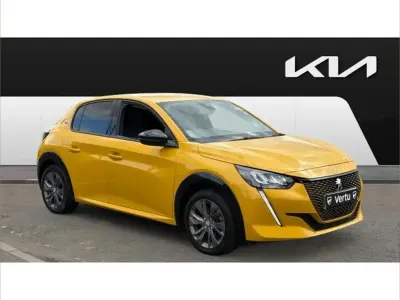 Used Peugeot e-208 Allure Premium 100 kW (136 HP) 2022 Yellow Hatchback