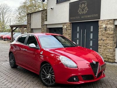 Red Used 2011 Alfa Romeo Giulietta Hatchback | £3,740 (Super price)