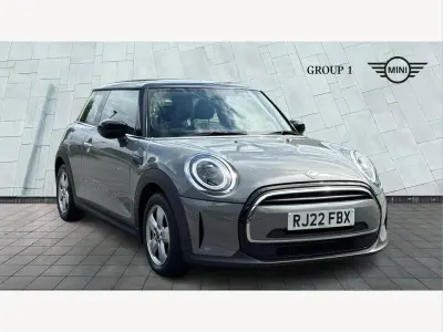 Używany Mini Cooper Classic 136 KM (100 kW) 2022 Szary Hatchback