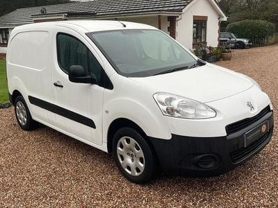 White Used 2014 Peugeot Partner MPV | £6,995