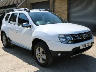 Begagnad Dacia Duster 125 HK (91 kW) 2018 Vit SUV