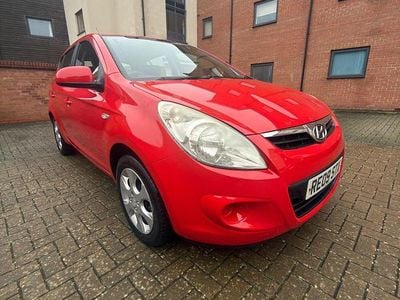 Red Used 2009 Hyundai i20 Comfort Hatchback | £1,995 (A bit pricey)