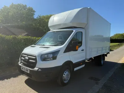 Usado Ford Transit 130 CV (95 kW) 2020 Blanco Descapotable