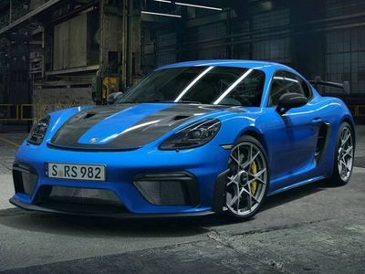 Porsche 718 Cayman GT4