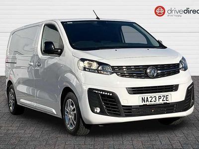 White Used 2023 Vauxhall Vivaro Sportive MPV | £12,999 (Good price)
